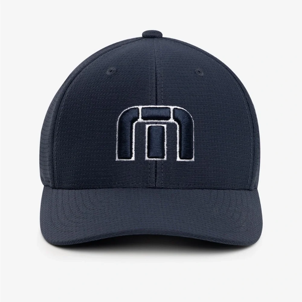 Travis Mathew B-BAHAMAS FITTED HAT Navy
